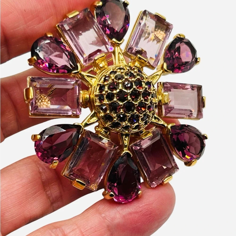 Stunning Signed Swarovski Purple Crystal Flower Brooch